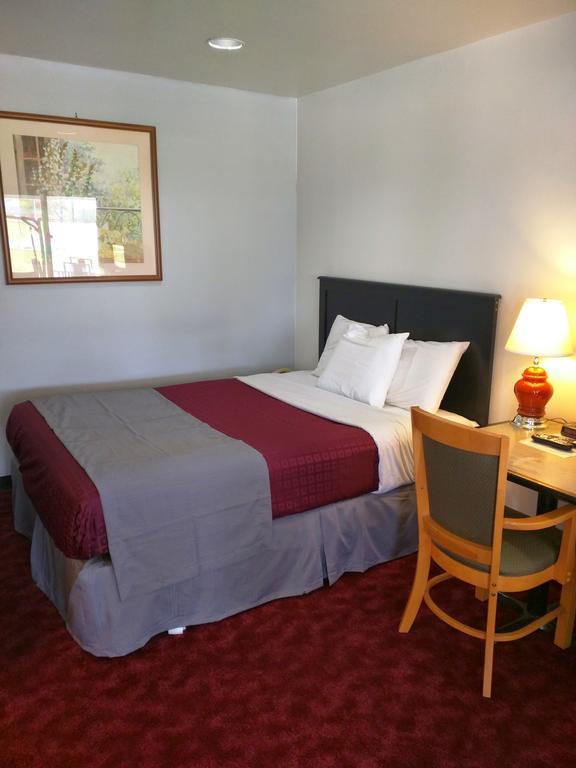 Skyview Motel - Prairie Du Sac Rum bild